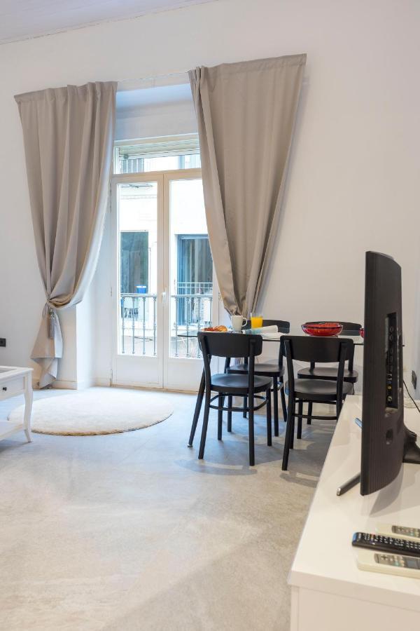 Acogedor Apartamento En Pleno Centro De Malaga By Sharingco Apartment Ngoại thất bức ảnh